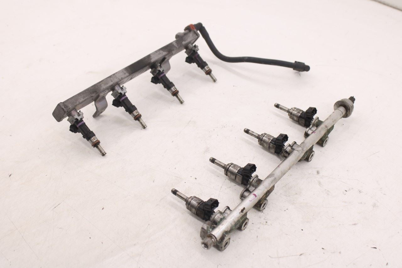 2019 Infiniti QX50 ESSENTIAL 2.0L Fuel Rail with Injectors Set of 2 17521-5NA0A0