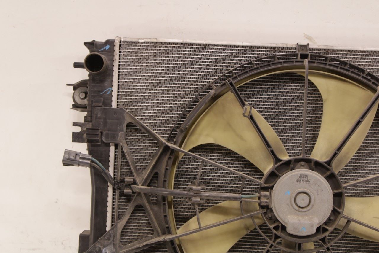 14-18 RAM 2500 Tradesman 6.4L Engine Radiator w/ Cooling Fan Assy 68232742AB OEM - Alshned Auto Parts