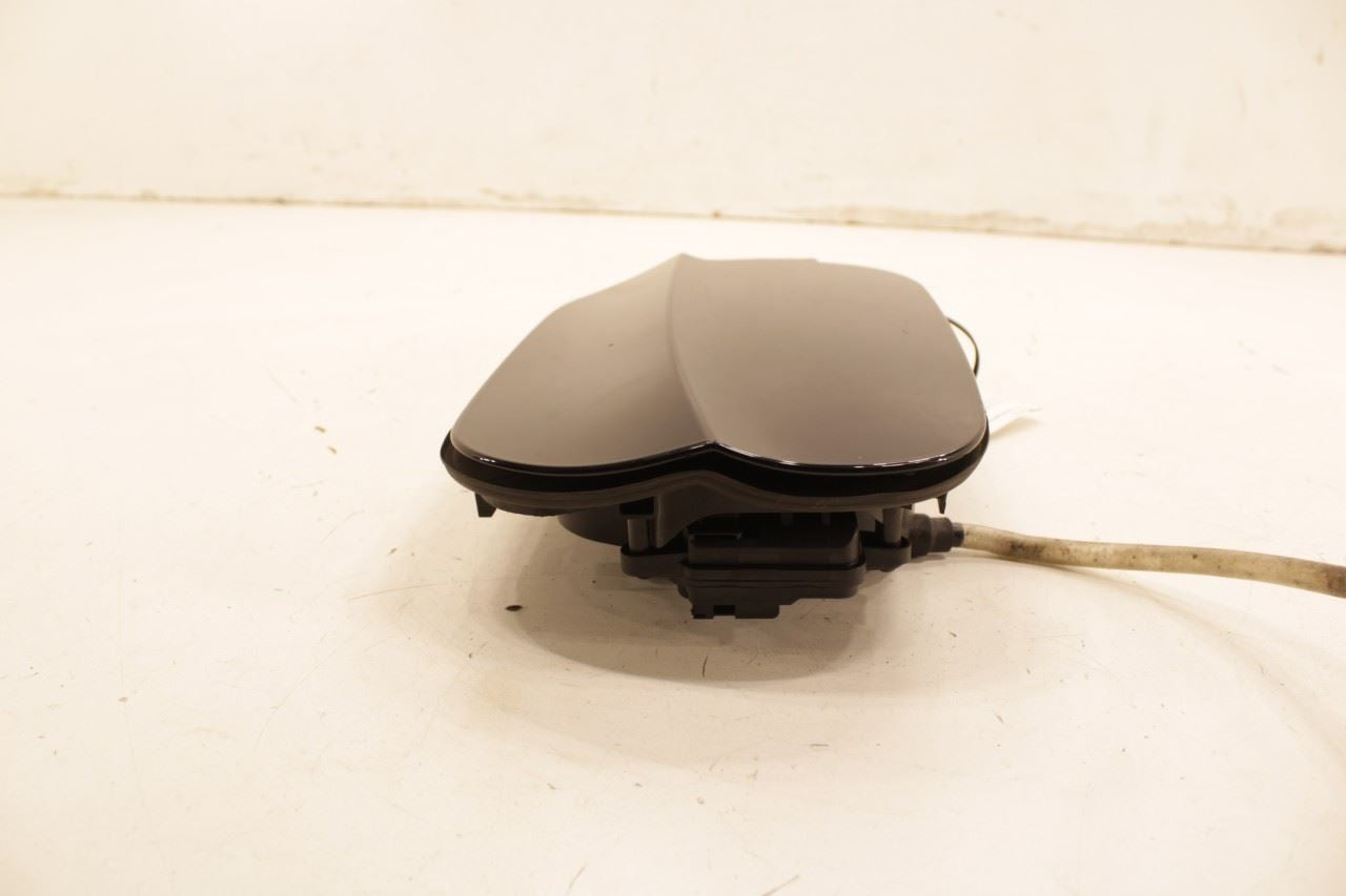 2018-2024 Volkswagen Atlas S 3.6L Fuel Tank Filler Housing Door Lid Cover - Alshned Auto Parts