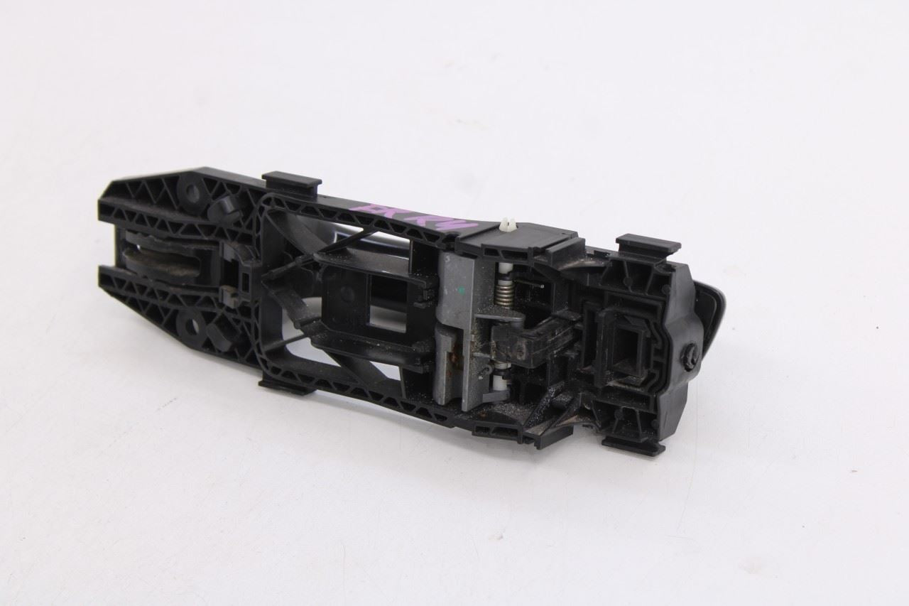 11-18 Porsche Cayenne S 4.8L AWD Front Passenger Right Side Door Exterior Handle6