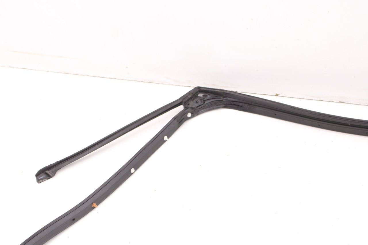 2019-2025 Infiniti QX50 LUXE Rear Right Door Weatherstrip with Belt Molding Set - Alshned Auto Parts