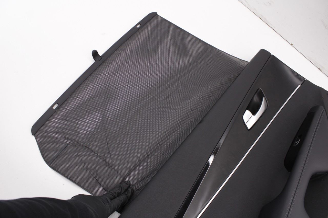 16-18 KIA Sorento EX Rear Left Door Trim Panel w/ Sunshade 83301-C6400C6A *ReaD* - Alshned Auto Parts