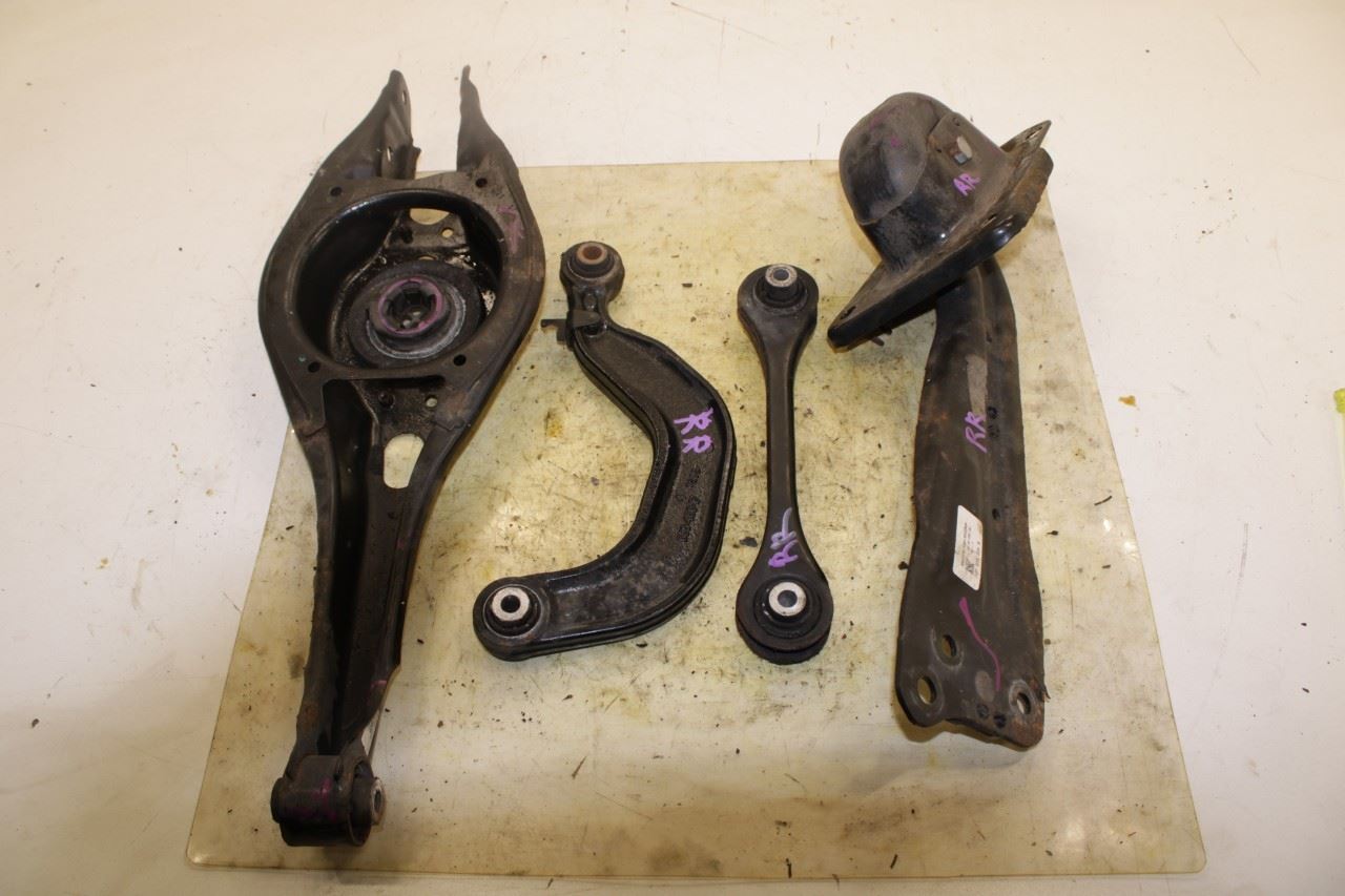 2018-24 Volkswagen Atlas S AWD Rear Suspension Passenger RH Side Control Arm Set - Alshned Auto Parts