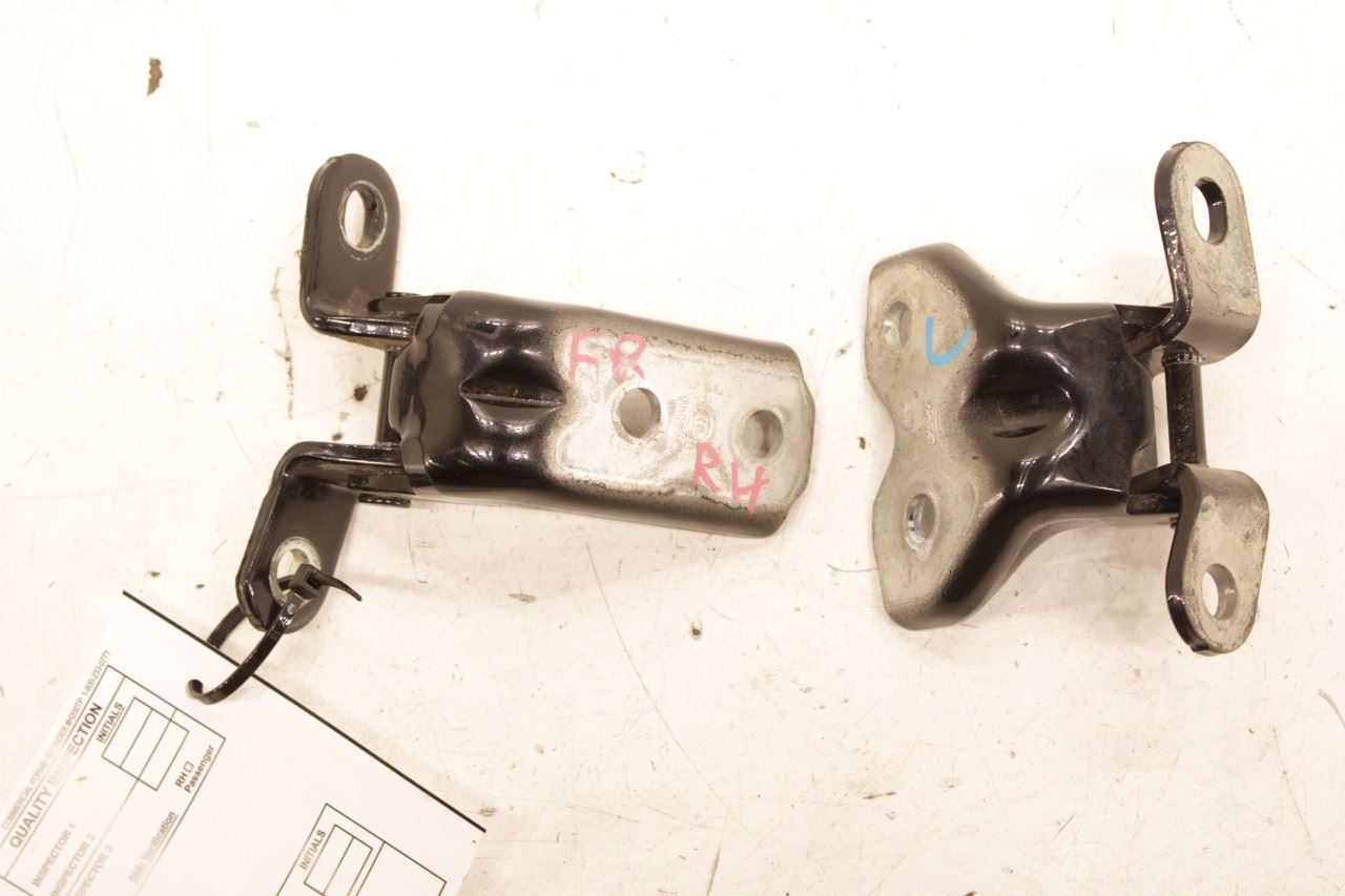 2022-2025 Hyundai Tucson SEL Front Right Side Door Hinge Upper and Lower Pair - Alshned Auto Parts