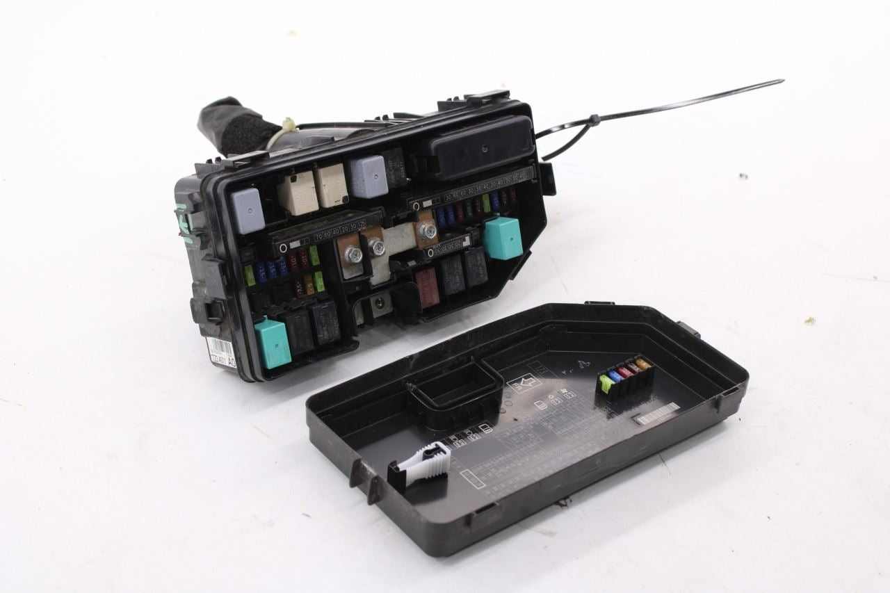2015-17 Acura TLX Tech 3.5L Engine Fuse Relay Junction Box 32200-TZ3-A13 *ReaD*3