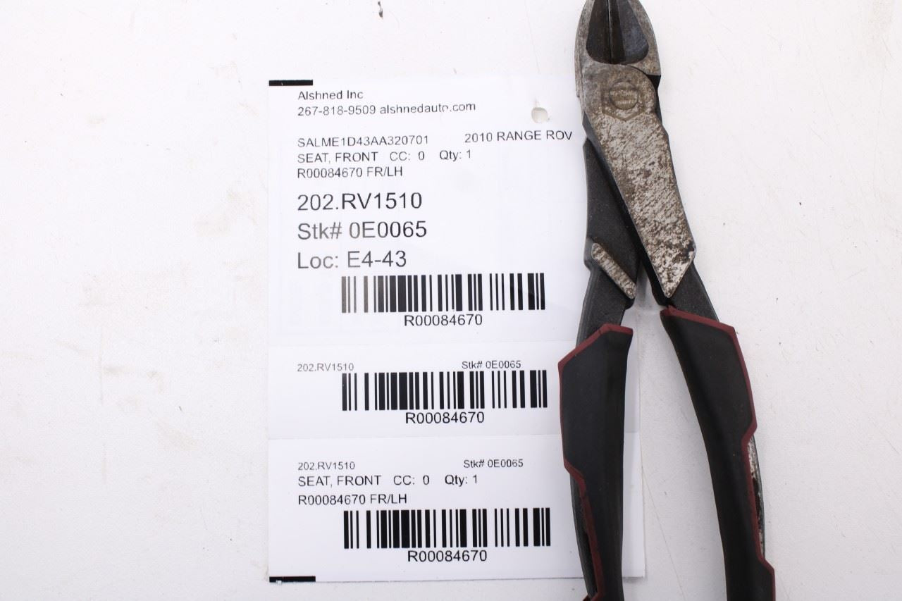 2010-12 Land Rover Range Rover HSE 5.0L 4WD Front Driver Left Side Seat Armrest - Alshned Auto Parts