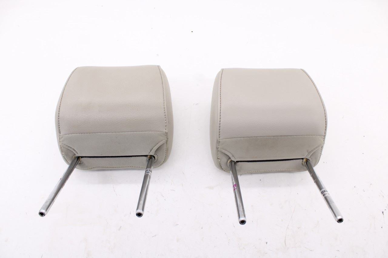 2010-12 Ford Mustang Premium Conv V6 Front Right and Left Side Seat Headrest Set0