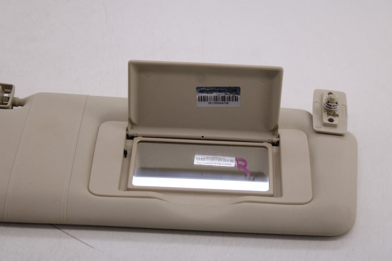 2006-09 Mercedes-Benz CLK 350 Front Right and Left Side Sun Visor Set w/ Mirror14