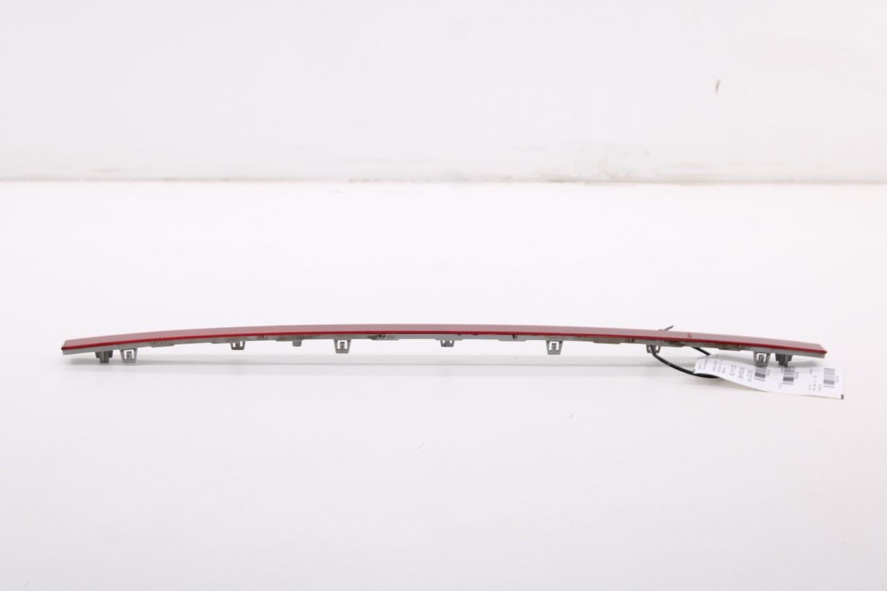 2021-2023 Hyundai Santa Fe SEL Rear Bumper Center Lamp Reflector 92409-S1510 OEM4