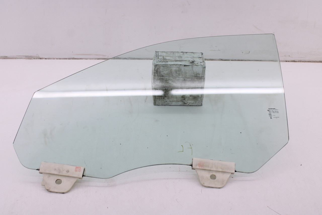 2011-2026 Dodge Durango SXT Front Left Door Window Movable Glass 68068671AC0