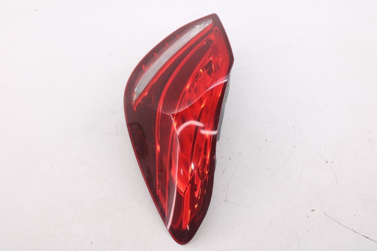 2015-2018 Mercedes-Benz C300 4Matic Rear Right Passenger Side Tail Light Lamp - Alshned Auto Parts