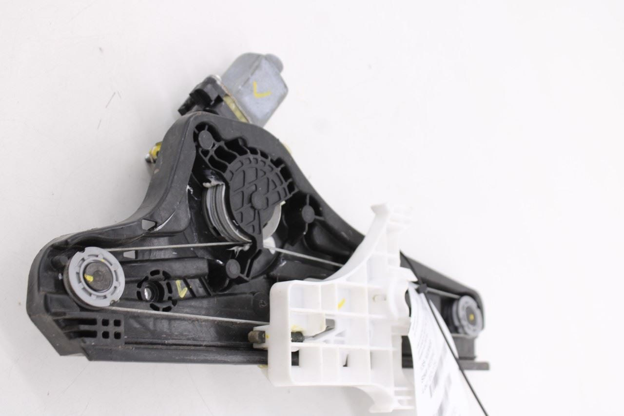 19-21 Hyundai Veloster Rear Right Passenger Side Door Window Regulator w/ Motor9