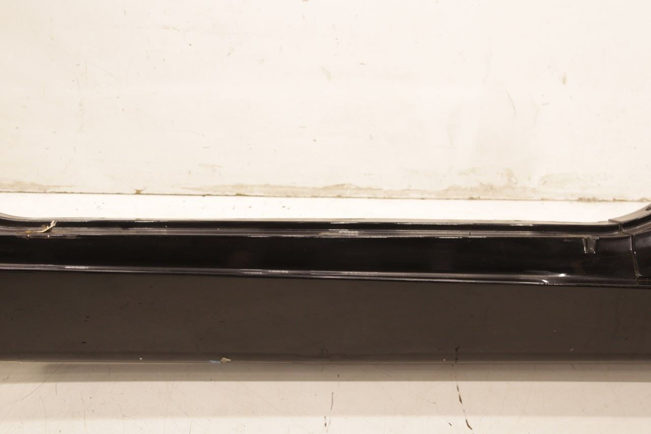 97-04 Chevrolet Corvette RH Lower Door Opening Trim Rocker Panel 10444702 *ReaD* - Alshned Auto Parts