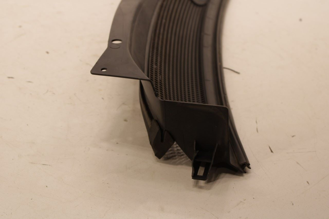 2015-2023 Jeep Cherokee Latitude Front Windshield Cowl Vent Grille Cover Panel - Alshned Auto Parts