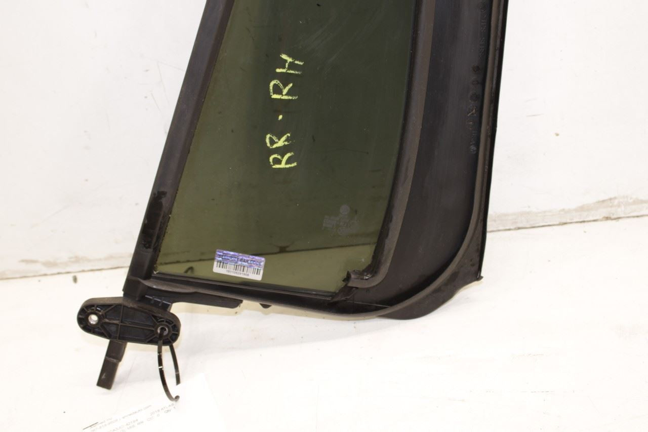 2018-2023 Volkswagen Atlas S Rear Right Side Door Window Fixed Vent Glass *ReaD* - Alshned Auto Parts