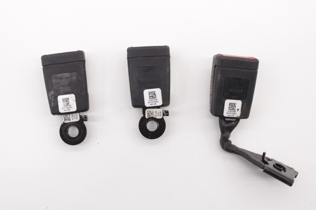 2014-22 Jeep Cherokee Limited Rear RH LH and Center 2nd Row Seat Belt Buckle Set - Alshned Auto Parts