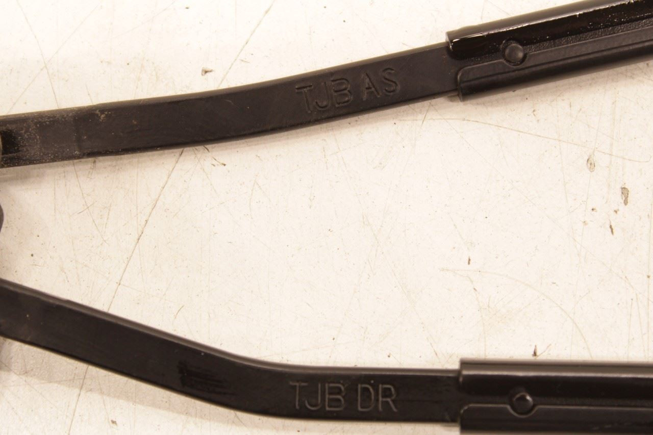 2019-2025 Acura RDX SH-AWD Front Right and Left Side Windshield Wiper Arm - Alshned Auto Parts