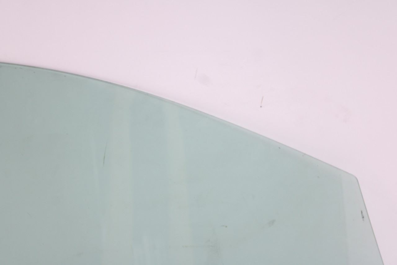 2016-2022 Kia Sportage Nightfall Front Left Door Window Movable Glass 82410D903014