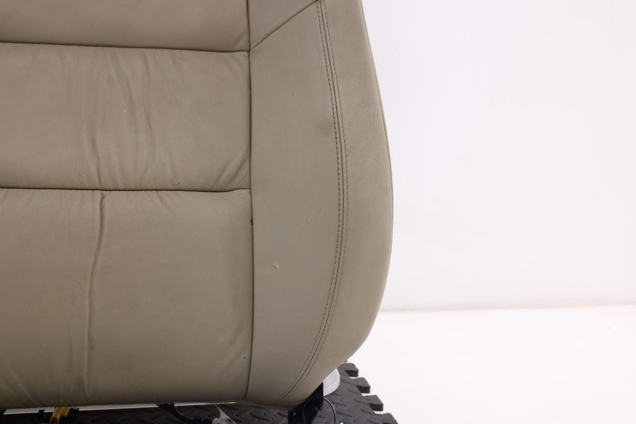 2014-17 Jeep Grand Cherokee Limited Front Right Side Seat Backrest Upper Cushion5