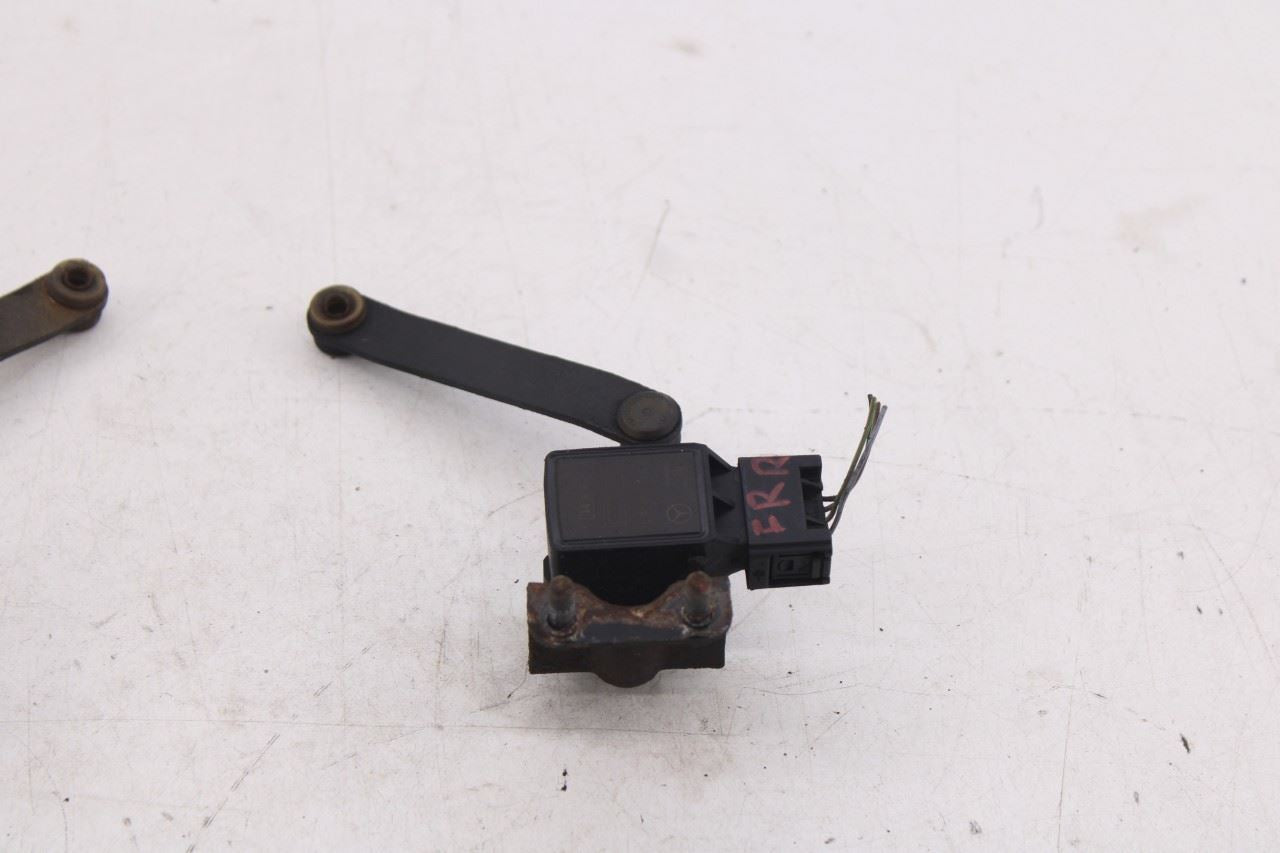03-06 Mercedes-Benz E 500 FR LH and RH Suspension Headlight Height Level Sensor4