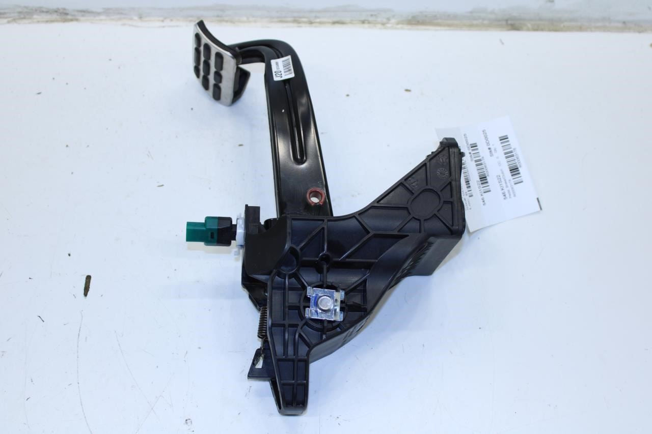 2018-2023 Kia Stinger GT1 3.3L Brake Stop Foot Pedal w/ Bracket 32830-J5100 OEM - Alshned Auto Parts
