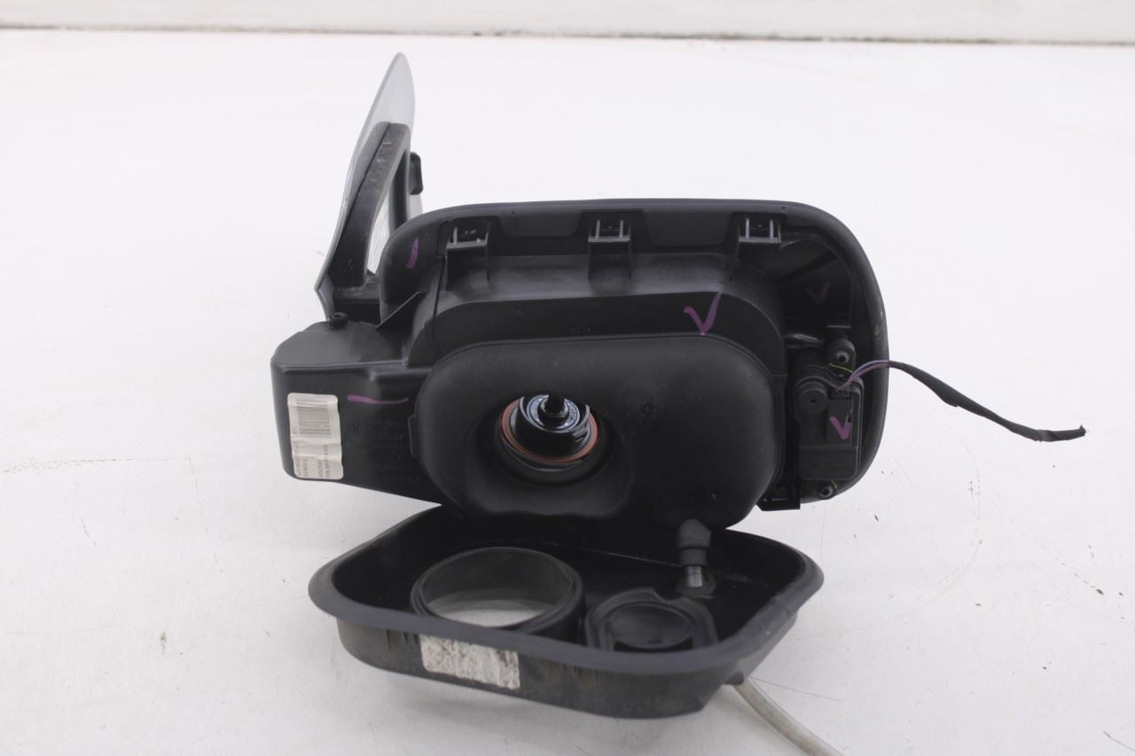 2018-2025 Volkswagen Atlas SE 3.6L Fuel Tank Filler Housing Door Lid Cover OEM - Alshned Auto Parts