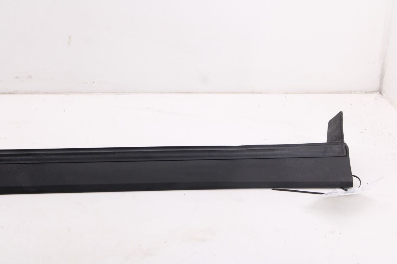 2019-2023 Hyundai Santa Fe SEL Right Rocker Skirt Panel Molding 87752-S2000 OEM4