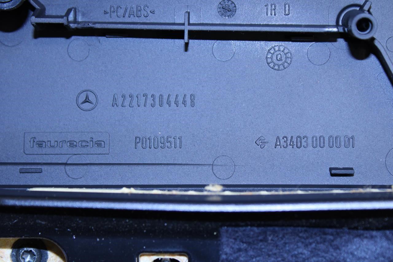 2007-2013 Mercedes-Benz S550 Rear Right Door Trim Panel 221-730-26-79-9E71 OEM - Alshned Auto Parts