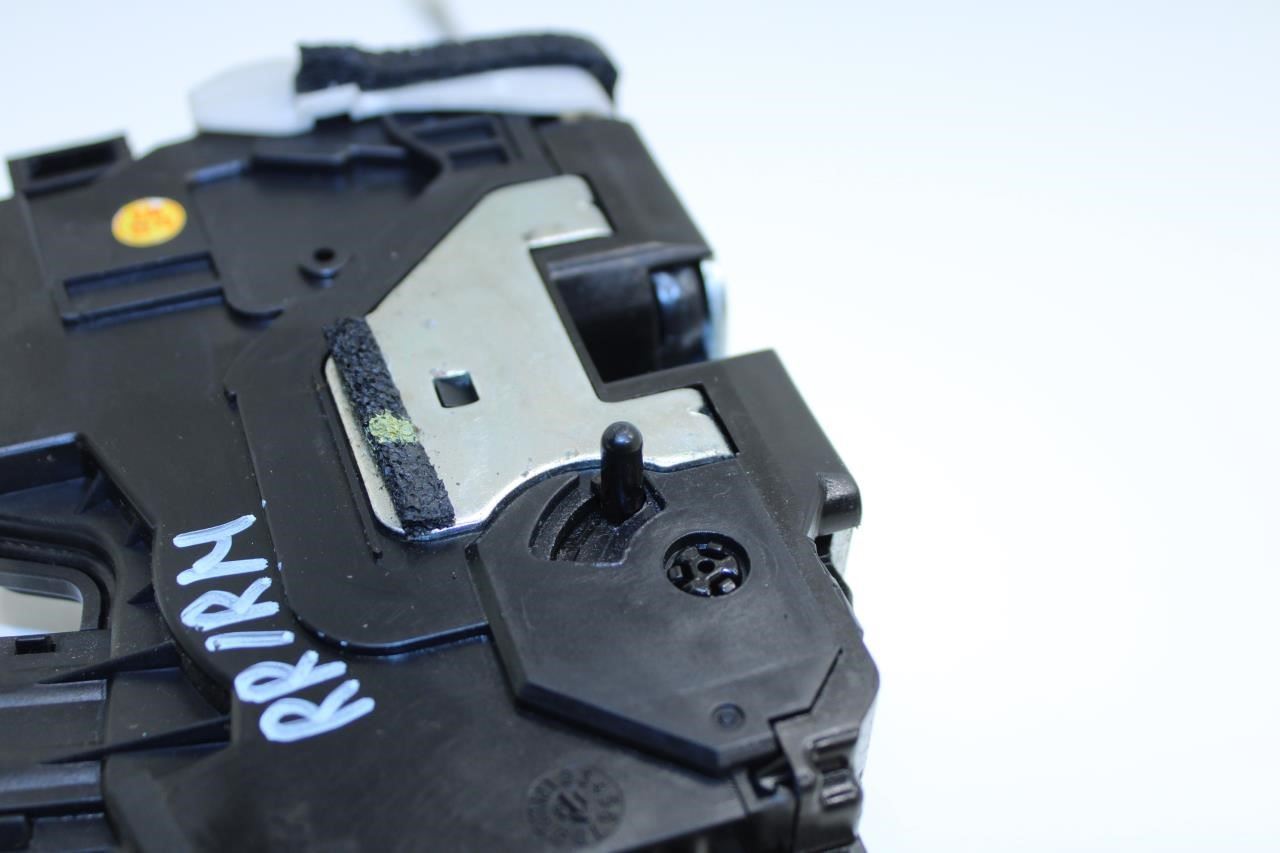 2009-2015 Kia Sorento Rear Right Side Door Lock Latch Actuator 81420-2P000 OEM - Alshned Auto Parts