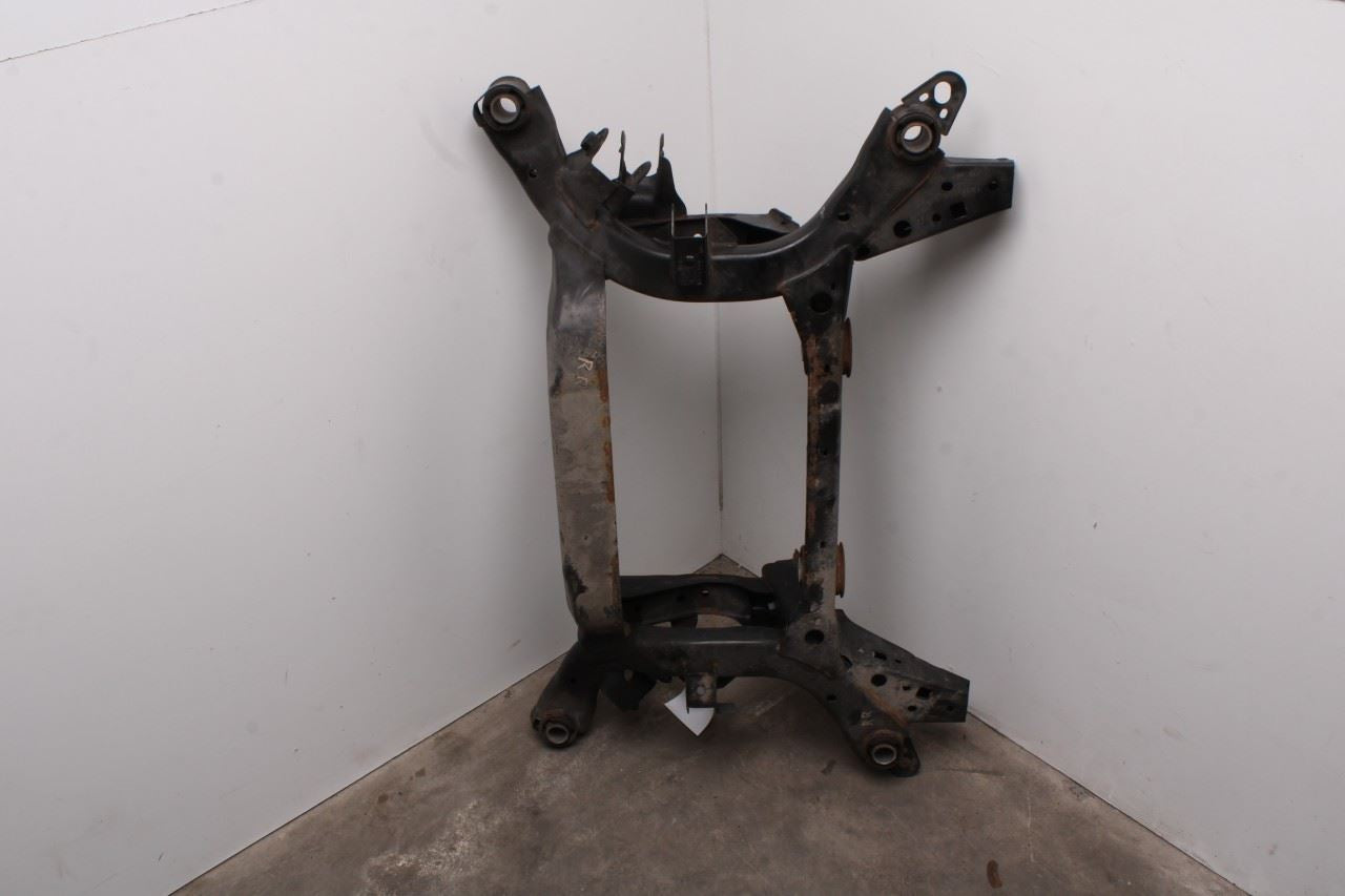 2018-26 Ford Mustang GT 5.0L RWD Rear Crossmember Subframe 6-MT JR3Z-5035-L OEM0