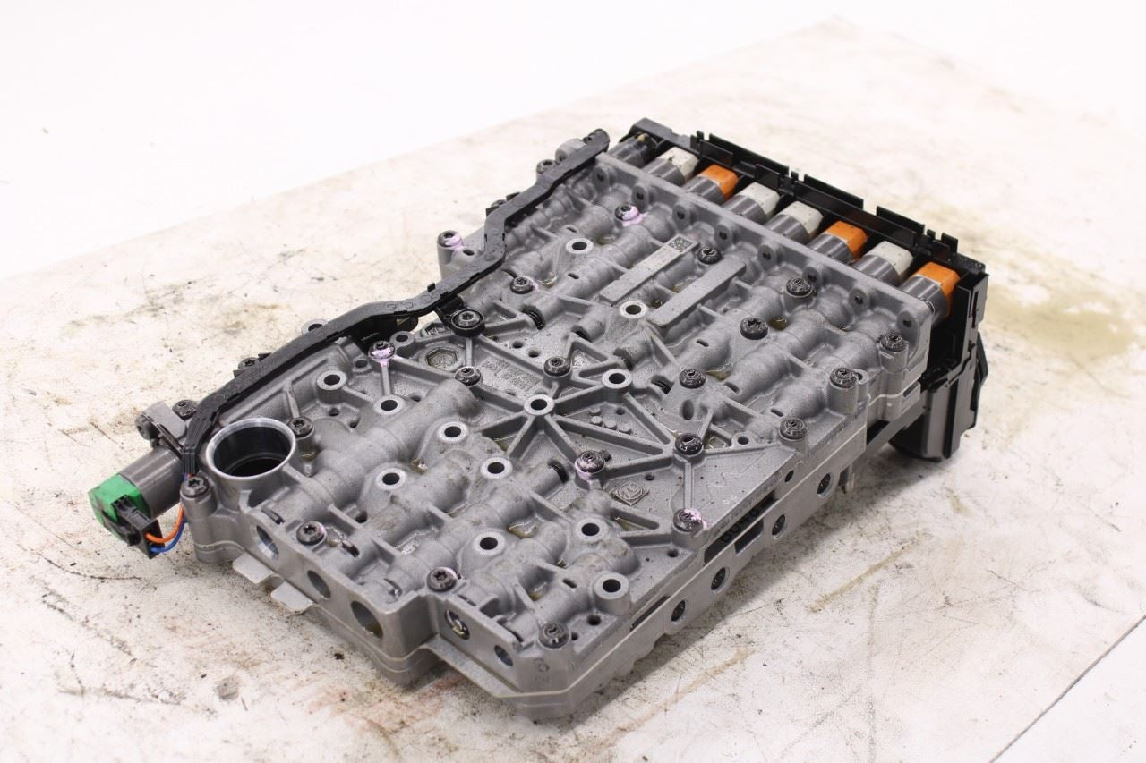 2018-2024 Ram 1500 Classic Express Quad Cab 5.7L 4WD 8-Spd Auto Trans Valve Body9