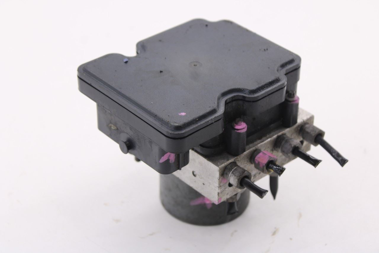 2013-2020 Dodge Grand Caravan GT 3.6L ABS Anti Lock Brake Pump Control Module 7