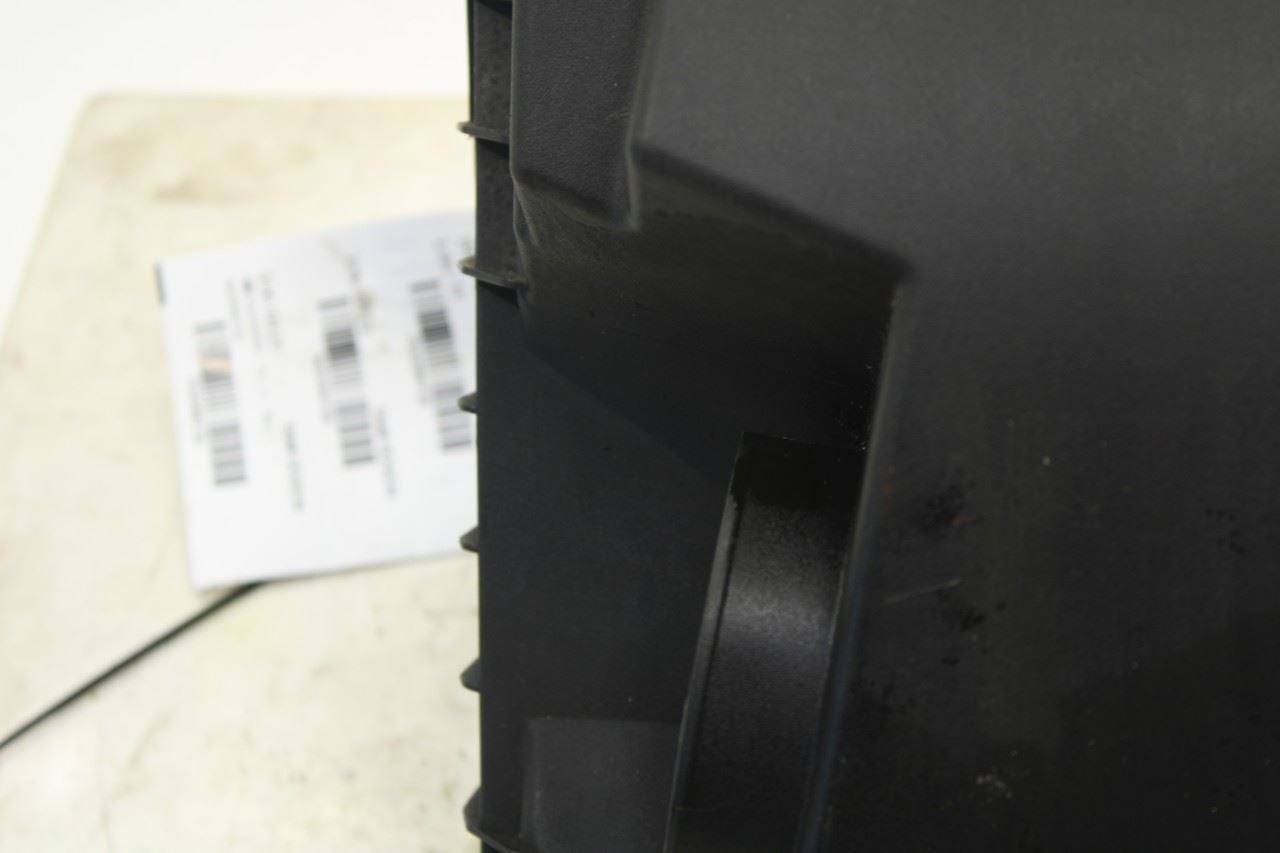 2019-2020 Kia Sorento LX 3.3L FWD Air Intake Cleaner Assembly 28110C5250 OEM - Alshned Auto Parts