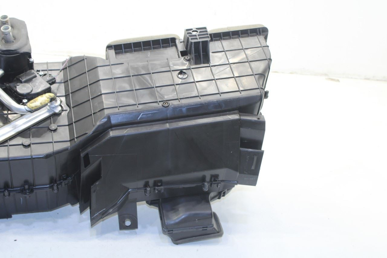2014-2015 Ram 1500 Crew Cab Laramie HVAC Heater Blower Housing Box 68195966AE - Alshned Auto Parts