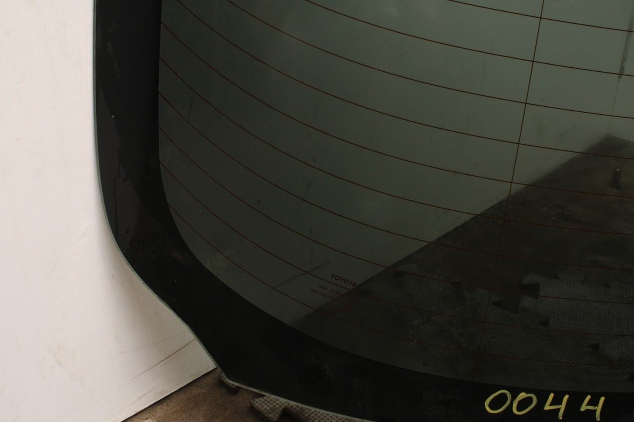 2020-2025 Toyota Corolla LE Sedan Rear Back Window Glass 6480102280 OEM3