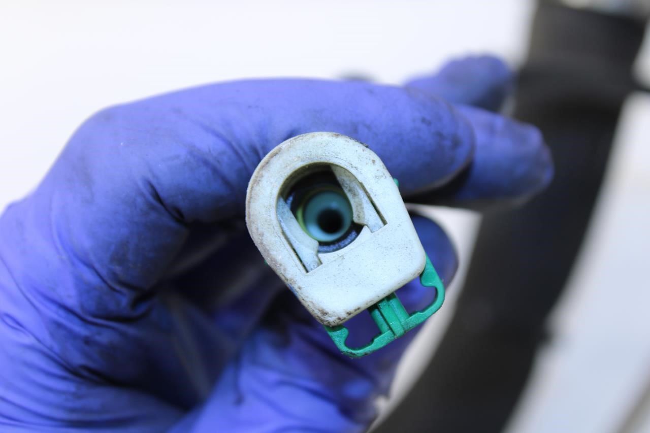 2019-2025 Cadillac XT4 Premium 2L Fuel Filler Neck Tube Pipe 85602407 OEM - Alshned Auto Parts