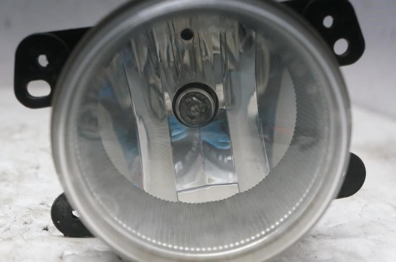 11-13 Jeep Grand Cherokee Limited Front Right Side Fog Light Lamp 5182026AA OEM - Alshned Auto Parts