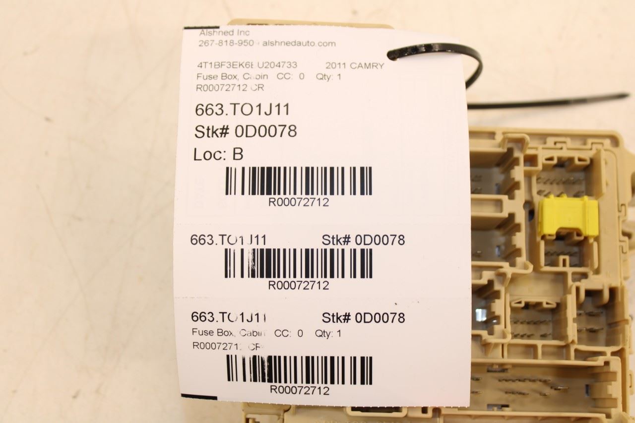 2009-11 Toyota Camry LE Cabin Instrument Panel Fuse Relay Junction Block *ReaD* - Alshned Auto Parts