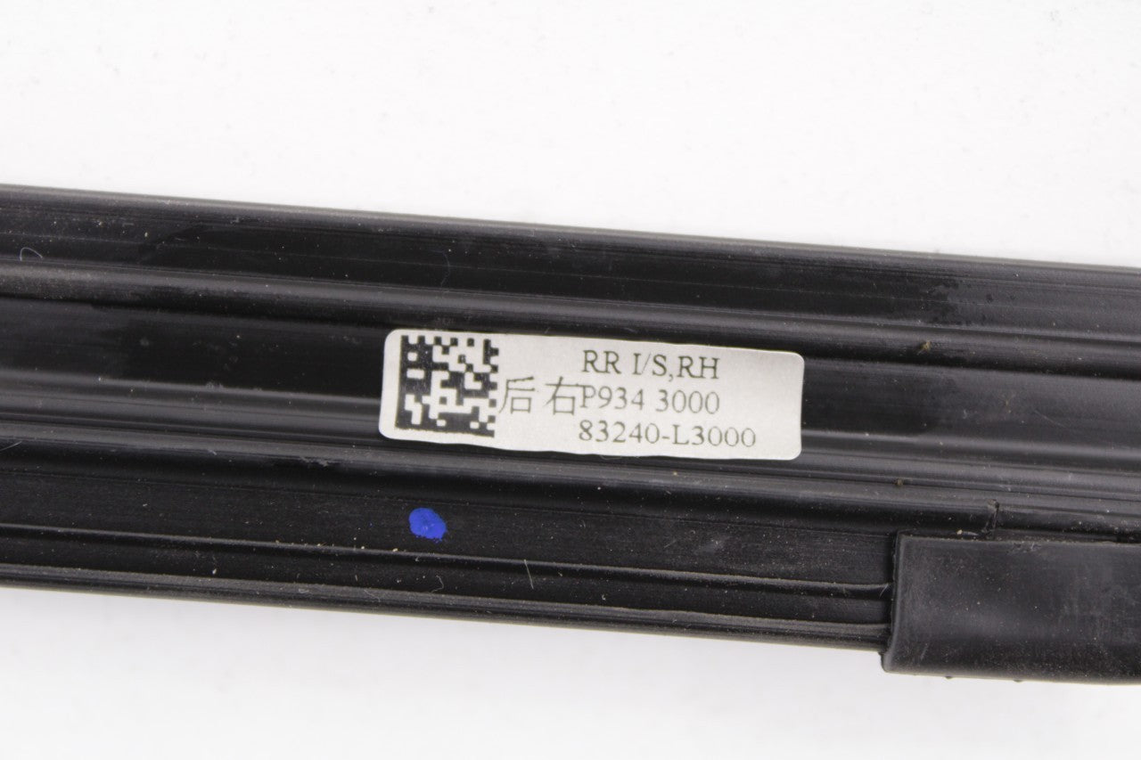 2021-2024 Kia K5 GT-Line Rear Right Side Door Weatherstrip Set 83140L3000 OEM - Alshned Auto Parts