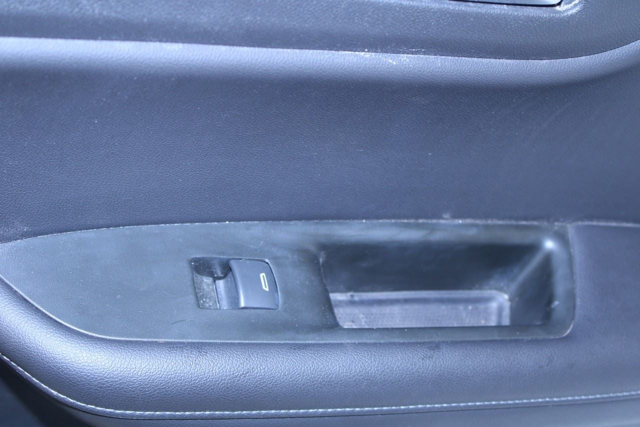 2021-2022 Chevrolet Blazer 2LT Rear Right Door Trim Panel 84997647 OEM *ReaD* - Alshned Auto Parts