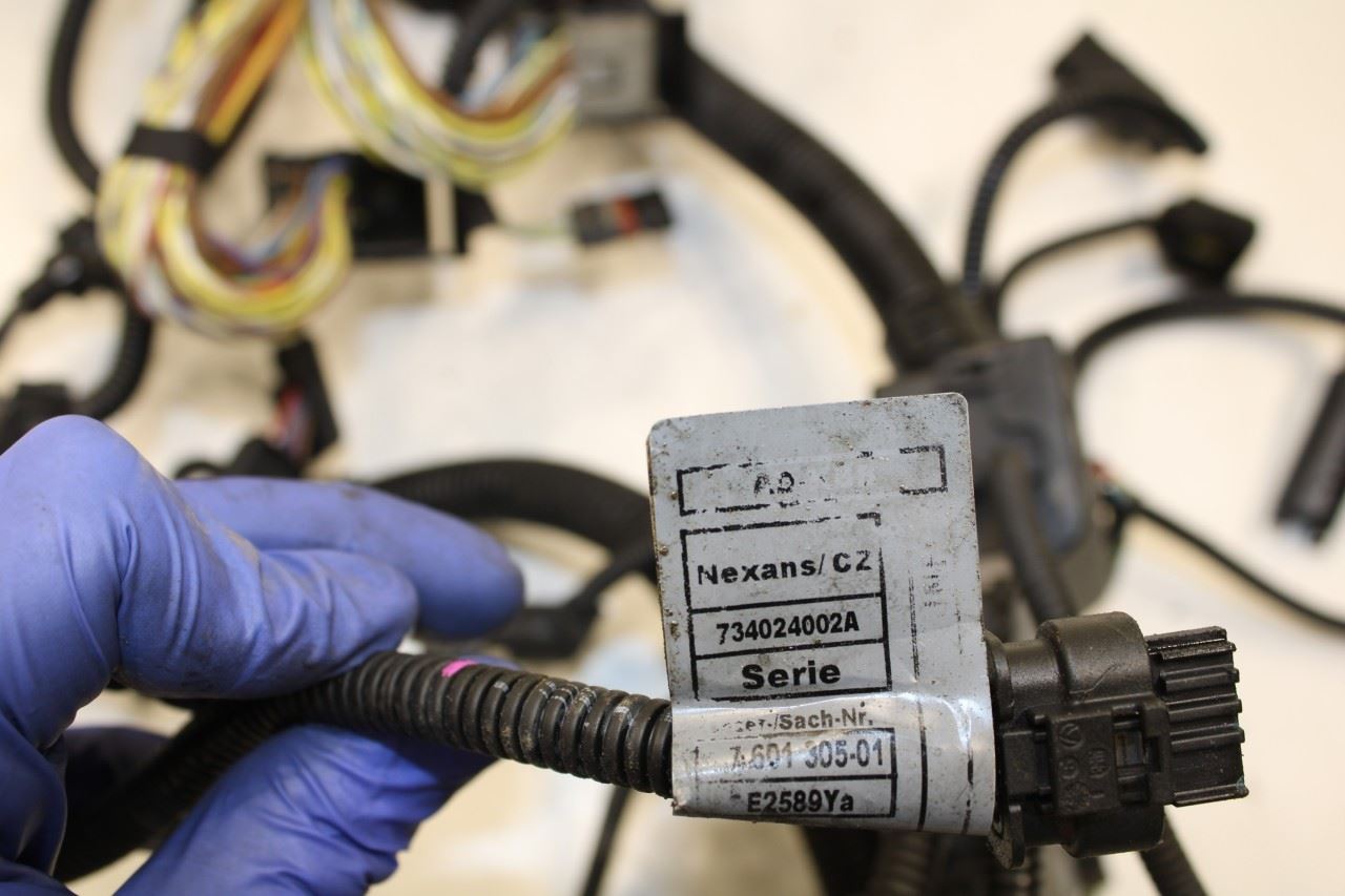 2010-2012 BMW 750Li xDrive 4.4L AWD Engine Wiring Harness 12517606518 OEM - Alshned Auto Parts
