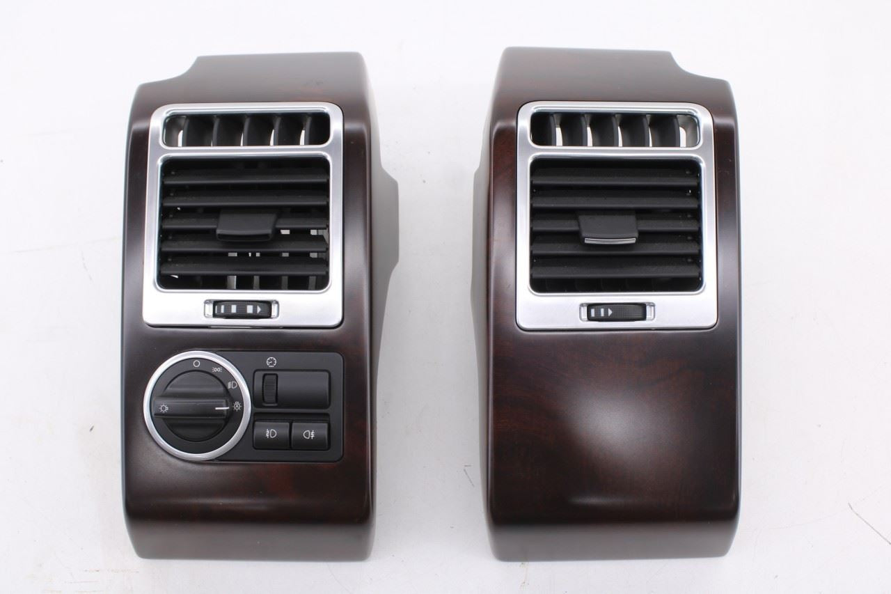 2007-12 Land Rover Range Rover HSE FR Right and Left Dash Outer Air Vent Grille0