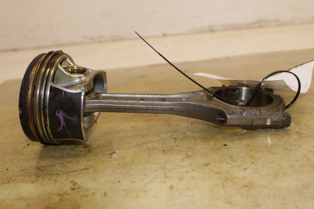 2018-23 Volkswagen Atlas S 3.6L Engine Piston No 5 w/ Connecting Rod 03H107065CD - Alshned Auto Parts