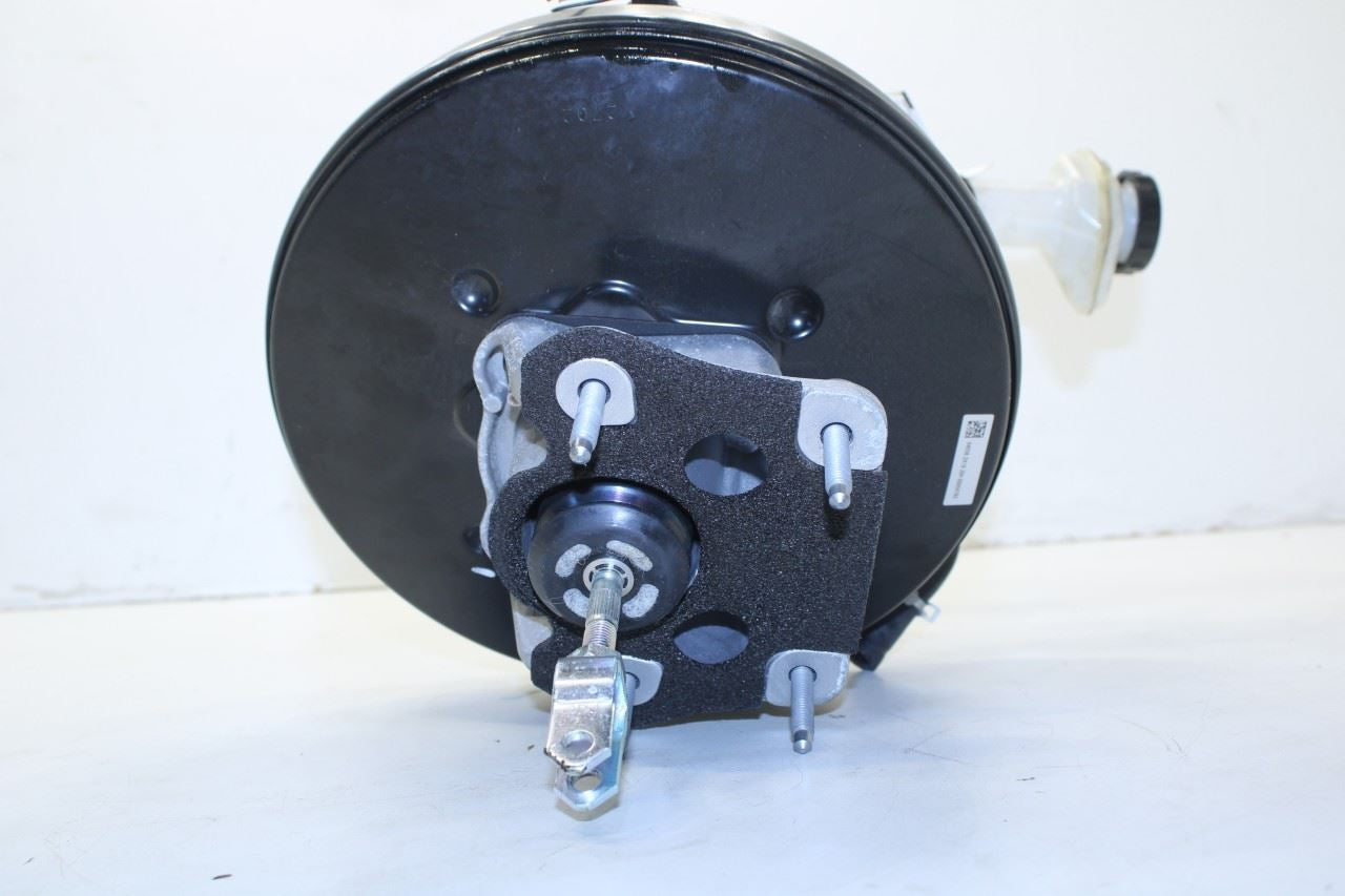 2021-2022 Nissan Rogue Sport Power Brake Booster w/ Master Cylinder w/ Reservoir - Alshned Auto Parts
