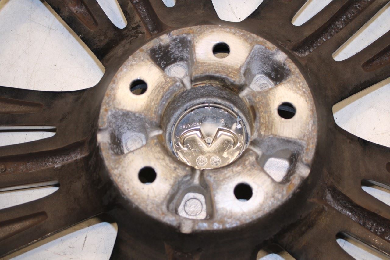 2016-2020 Infiniti QX60 Aluminum Wheel 18x7.5 5 Spoke 40300-9NB2A OEM *ReaD* - Alshned Auto Parts