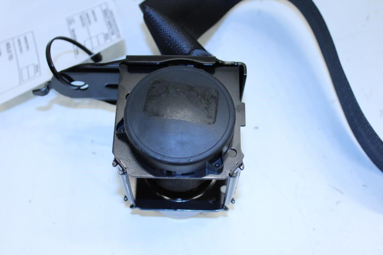 2018-19 Nissan Sentra SV Rear Center 2nd Row Seat Belt Retractor 88854-5UD8A OEM - Alshned Auto Parts