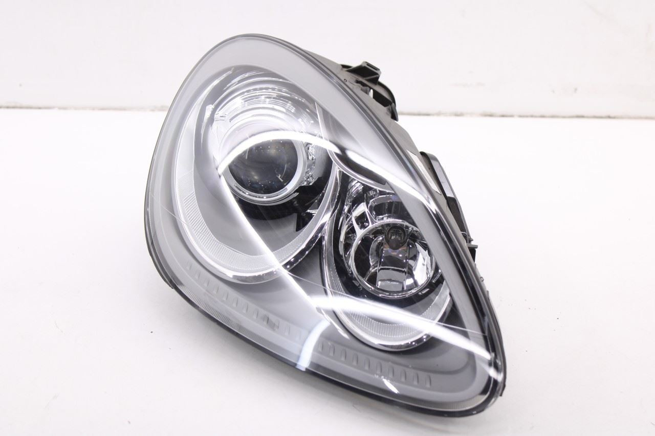 2011-18 Porsche Cayenne S Front Passenger Right Side Bi-Xenon HID Headlight Lamp0