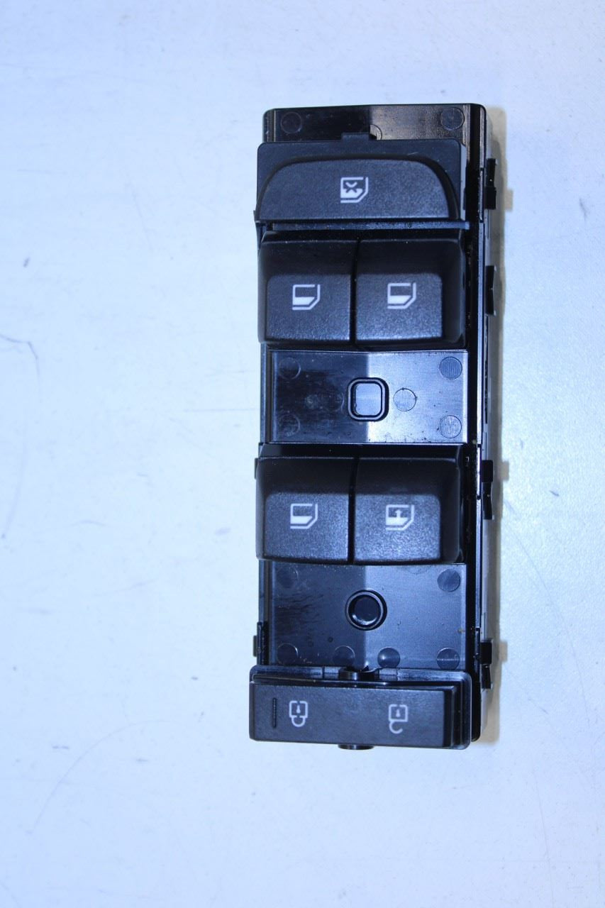 2020-2023 KIA Soul LX Front Left Side Master Power Window Switch 82731-K0014 OEM - Alshned Auto Parts