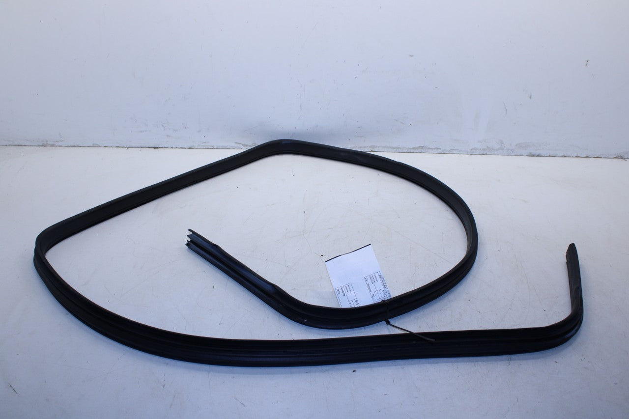 99-16 Ford F250 Lariat Crew Cab RR RH Door Weatherstrip On Body 5C3Z-2625324-AA - Alshned Auto Parts