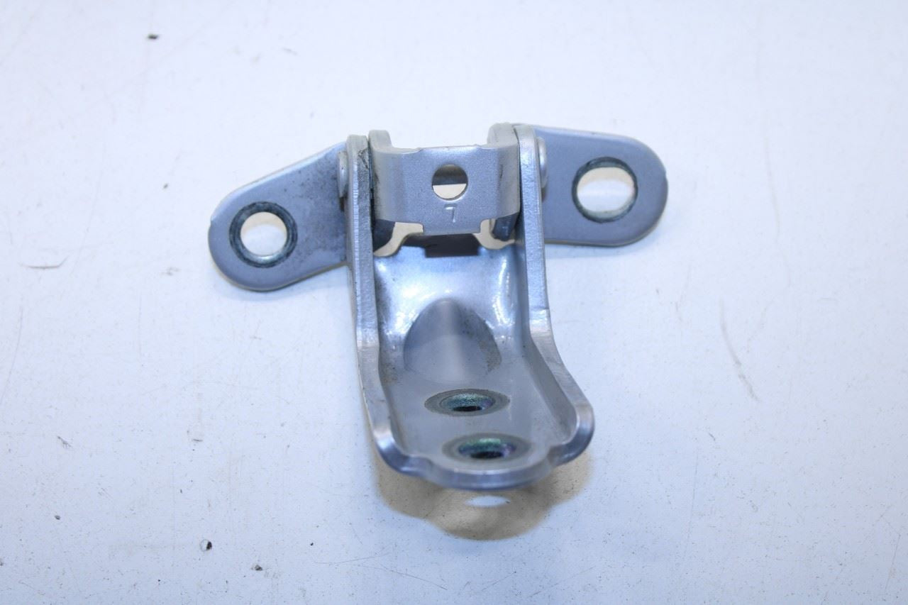 2020-2025 KIA Soul LX Rear Right Passenger Side Door Hinge Upper and Lower Pair - Alshned Auto Parts